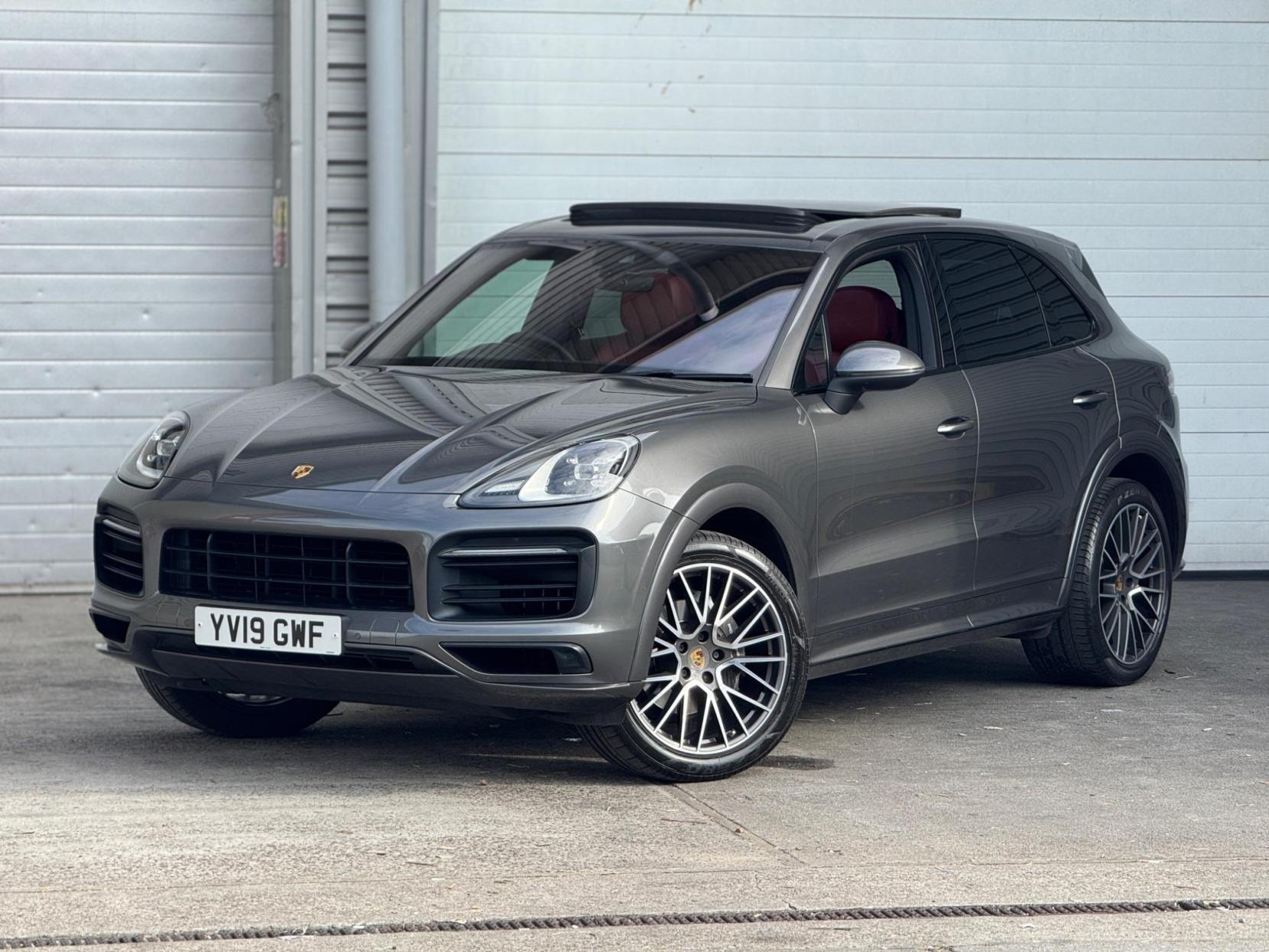 Porsche Cayenne 3.0T V6 TiptronicS 4WD Euro 6 (s/s) 5dr