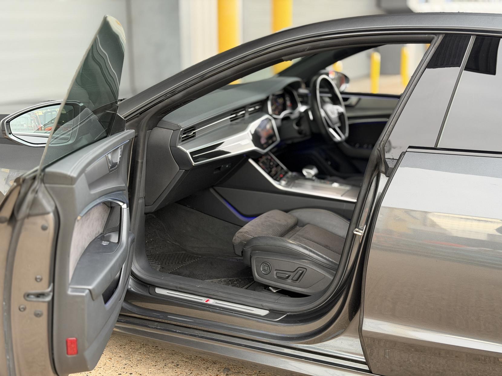 Audi A7 3.0 TDI V6 50 S line Sportback 5dr Diesel Tiptronic quattro Euro 6 (s/s) (286 ps)