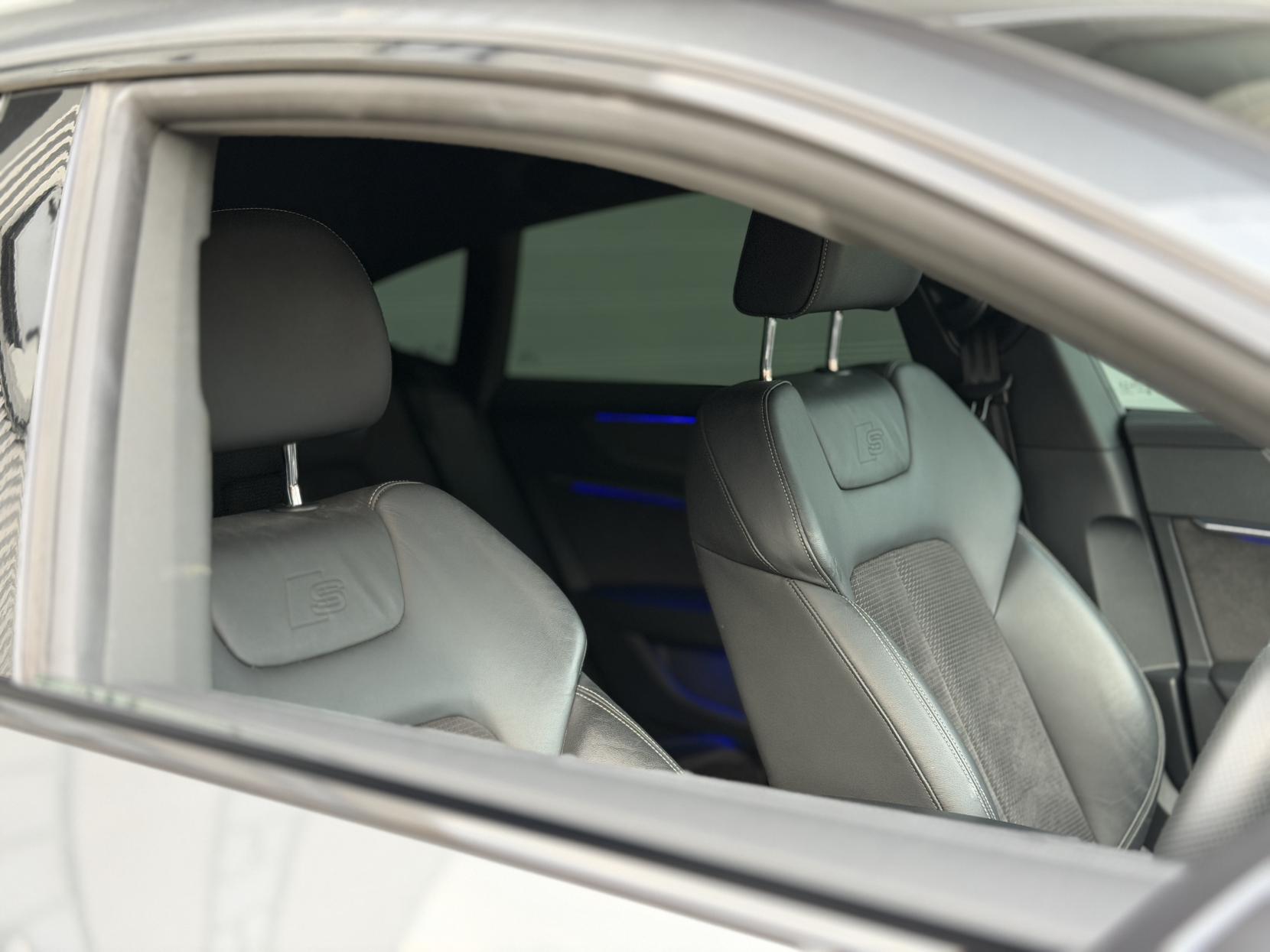 Audi A7 3.0 TDI V6 50 S line Sportback 5dr Diesel Tiptronic quattro Euro 6 (s/s) (286 ps)