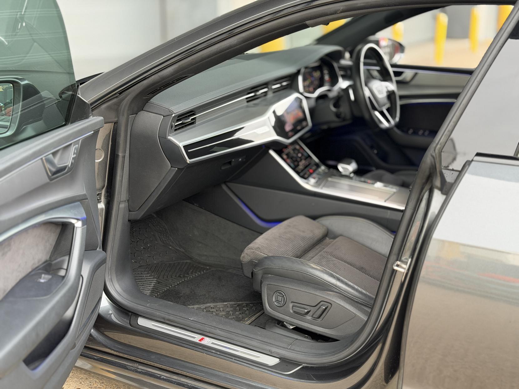 Audi A7 3.0 TDI V6 50 S line Sportback 5dr Diesel Tiptronic quattro Euro 6 (s/s) (286 ps)