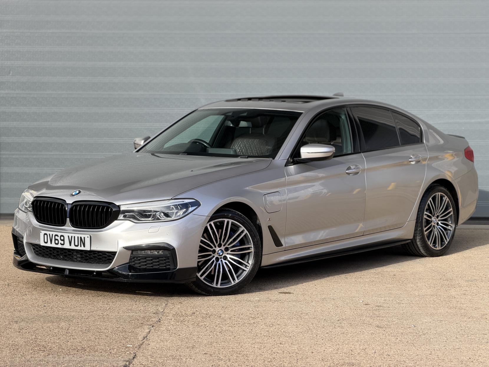 BMW 5 Series 2.0 530e 12kWh M Sport Saloon 4dr Petrol Plug-in Hybrid Auto xDrive Euro 6 (s/s) (252 ps)