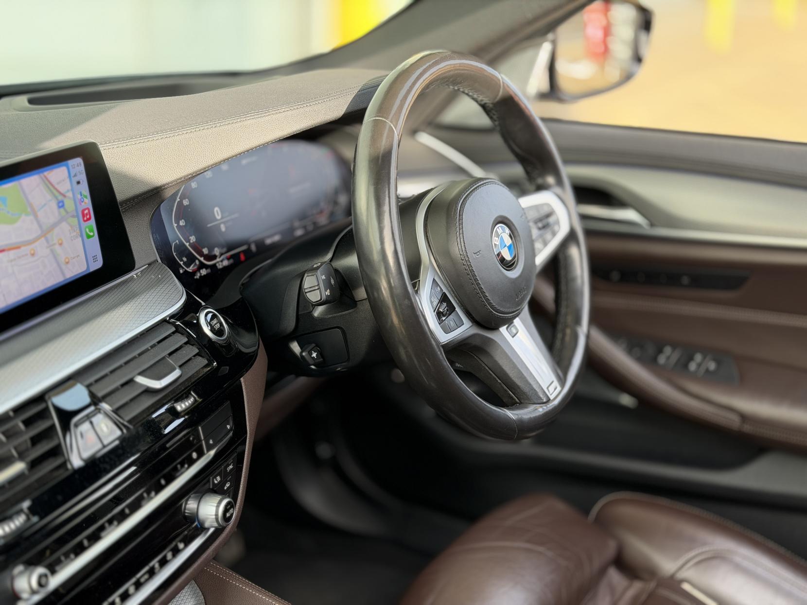 BMW 5 Series 2.0 530e 12kWh M Sport Saloon 4dr Petrol Plug-in Hybrid Auto xDrive Euro 6 (s/s) (252 ps)