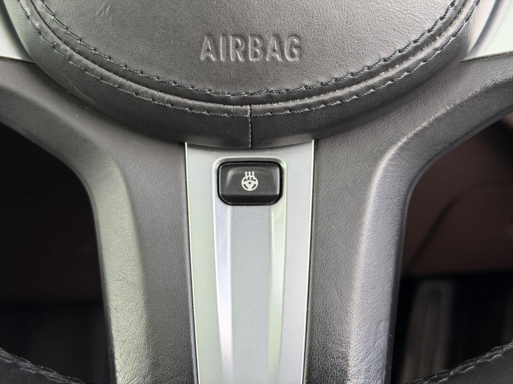 BMW 5 Series 2.0 530e 12kWh M Sport Saloon 4dr Petrol Plug-in Hybrid Auto xDrive Euro 6 (s/s) (252 ps)