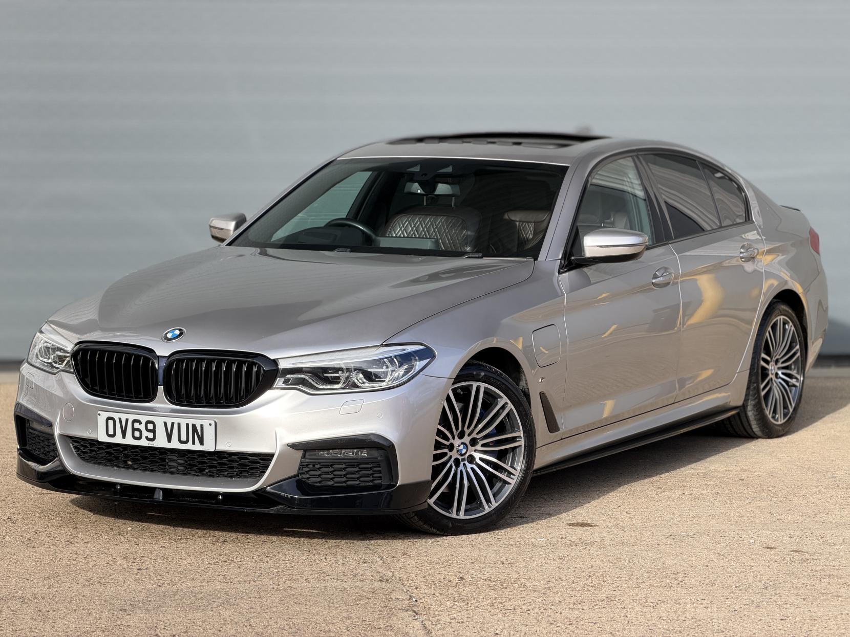 BMW 5 Series 2.0 530e 12kWh M Sport Saloon 4dr Petrol Plug-in Hybrid Auto xDrive Euro 6 (s/s) (252 ps)