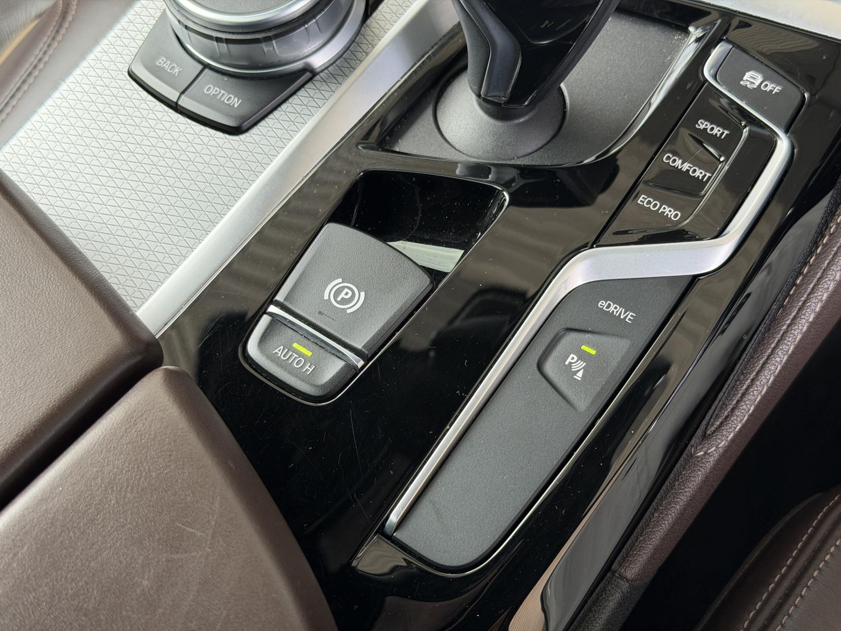 BMW 5 Series 2.0 530e 12kWh M Sport Saloon 4dr Petrol Plug-in Hybrid Auto xDrive Euro 6 (s/s) (252 ps)