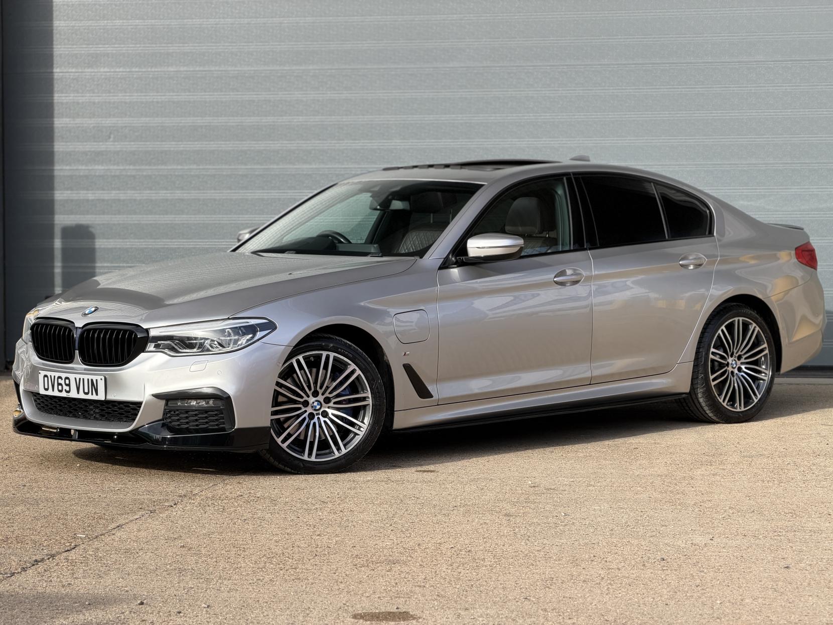 BMW 5 Series 2.0 530e 12kWh M Sport Saloon 4dr Petrol Plug-in Hybrid Auto xDrive Euro 6 (s/s) (252 ps)