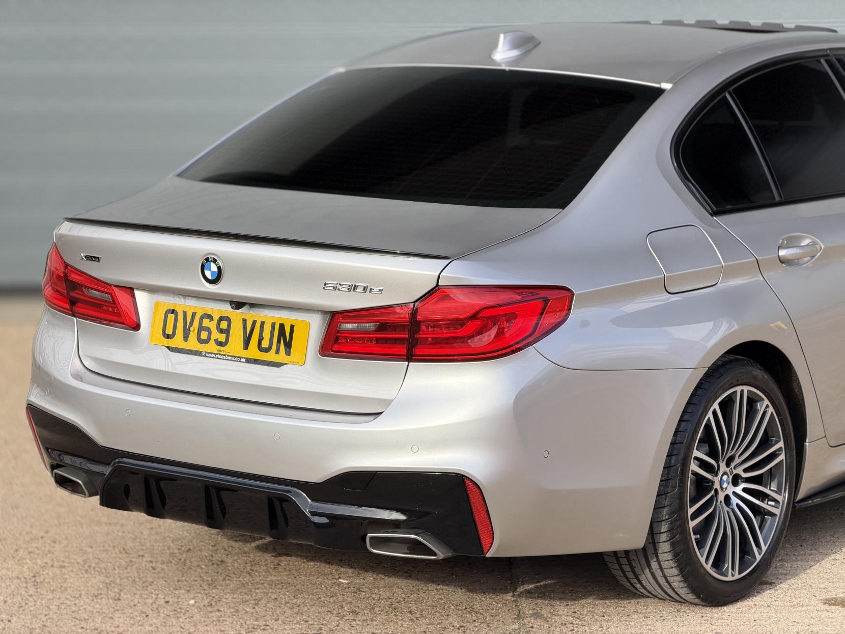 BMW 5 Series 2.0 530e 12kWh M Sport Saloon 4dr Petrol Plug-in Hybrid Auto xDrive Euro 6 (s/s) (252 ps)